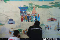 青海同仁：千年“金色谷地”涌动青春力量