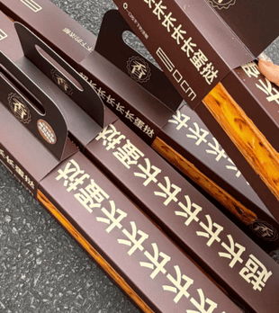 火遍全网的“60cm超长蛋挞”排队3小时才买到，居然这么受欢迎