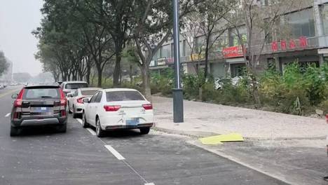 山西孝义一路灯项目涉嫌"未招先建"：财政投资项目引群众投诉