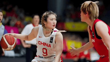6投1中砍2分1板！女篮一姐彻底迷失：李梦重返国家队恐没戏了？