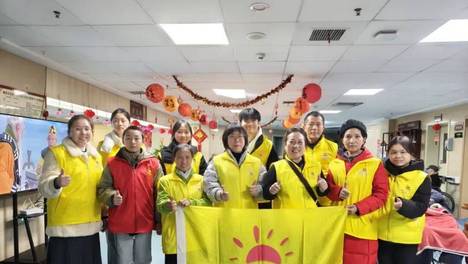 陪伴不缺席，关爱暖人心