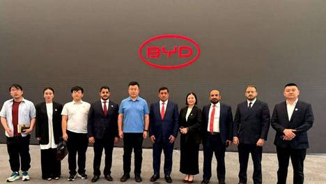 上合经贸中心率也门考察团到访比亚迪 共商新能源汽车独家代理合作