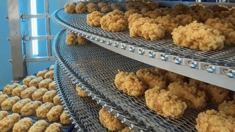 盐酥鸡/鸡米花油炸后冷却线精准选型指南