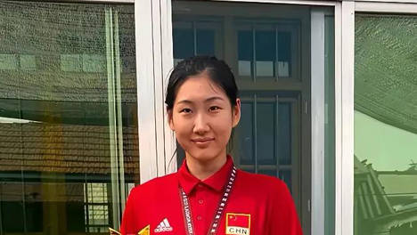 李晨瑄的崛起：独特跳发为中国女排注入新活力，逆转胜利成就首发传奇