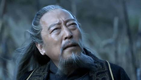 曹冲称象成名后，身边人都夸他聪明，司马懿：其实他真是蠢到了家