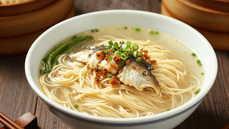 油炸谆脖：内蒙古特色小吃，外酥里嫩，肉香浓郁