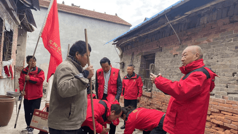刘瑞年：躬耕教坛守初心，情系桑梓献余热