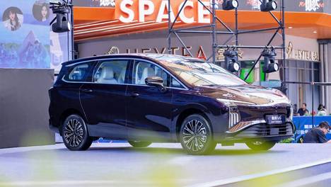10万级也能买华为智驾大6座MPV？4.8米级风行星海V6做到了