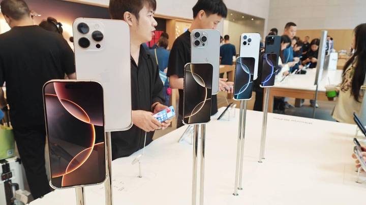 一部iphone只赚200块，黄牛离集体谢幕还有多远？