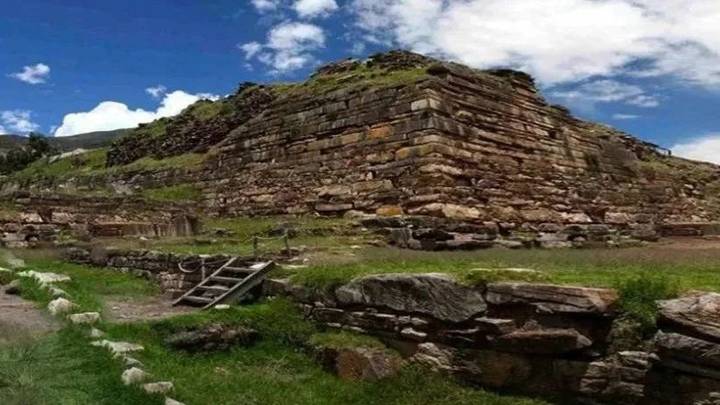 美国山崖发现3000年前中国甲骨文遗迹，是真的吗？