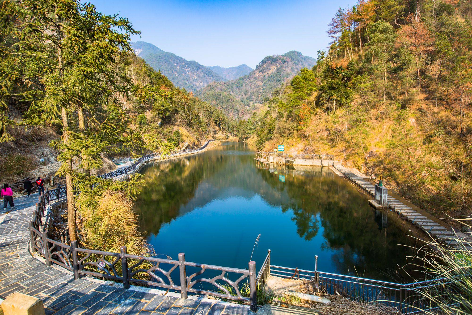 神秘幽静,峰峻石奇,隐藏着惊艳世人的传说故事_景区_旅游_宿松县