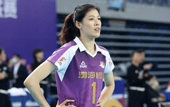 李盈莹自曝关键时刻失守_比赛_攻守_球员