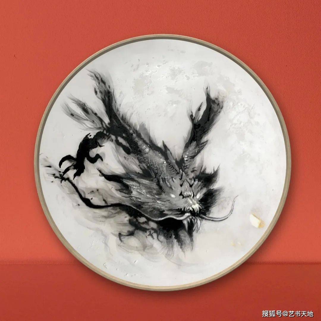 名家作品|晏子笔下的生肖"龙"_油画_布面_直径