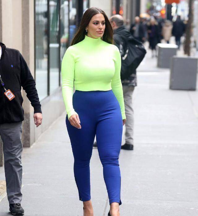 全球模特排行_2023年全球百大美女前10名,进来感受下~(2)