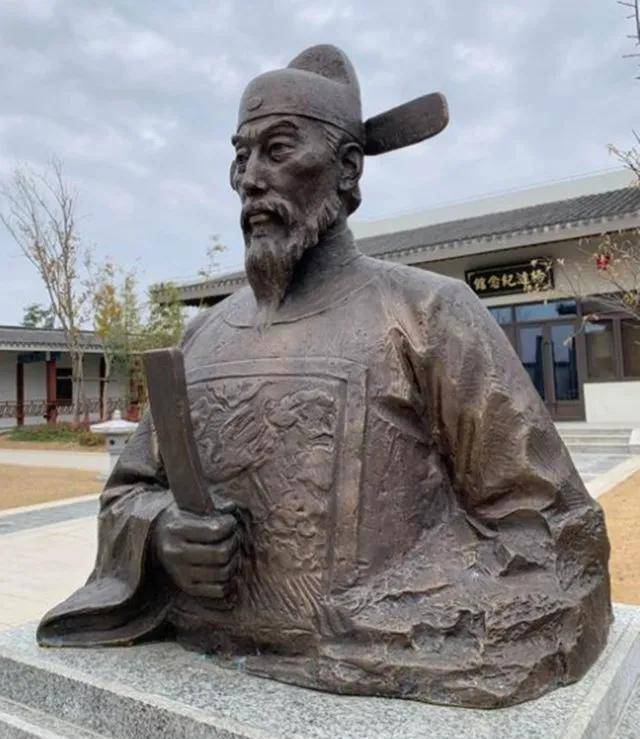 孙承宗:生逼努尔哈赤迁都,死祖孙三代齐殉国,预言两百年后应验