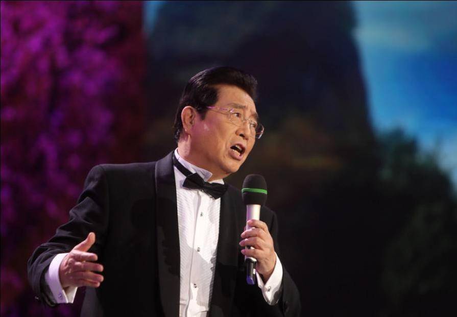 重金保子失败的梦鸽:嫁大27岁李双江,为正名两次流产生下李天一_孩子