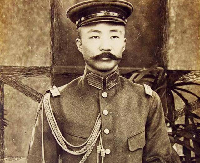 后生育10个孩子,死后还能享国葬真相并非如此_李烈钧_龚永_华世琦