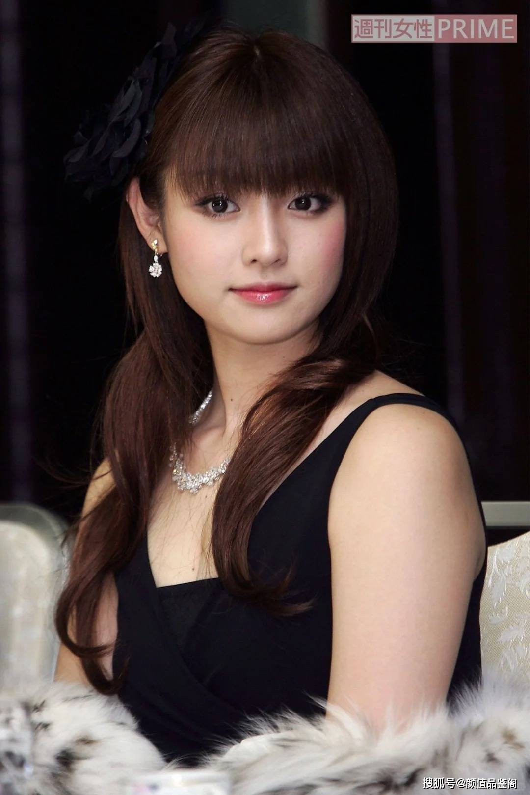 岛国40岁尤物深田恭子:冻龄女神绝美气质写真大赏_角色_审美_魅力