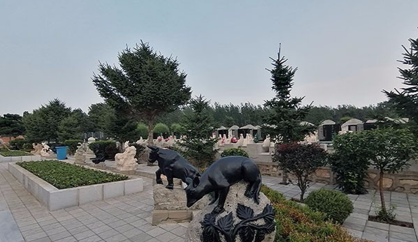 沈阳东山公墓图片