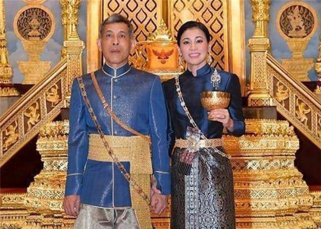 泰国国王一生风流无情,娶4任王后1贵妃,前任下场皆凄惨_隆功_拉米