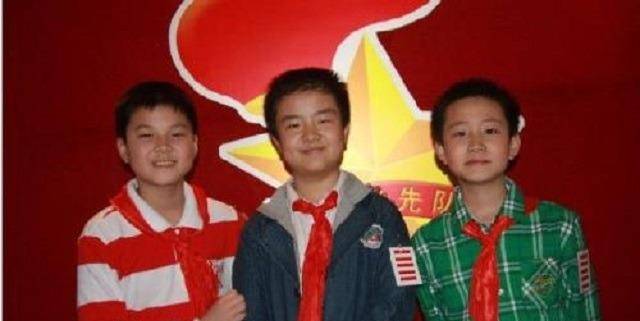 后来在2016年,黄艺博靠自己的努力通过了武汉大学马克思主义学院的