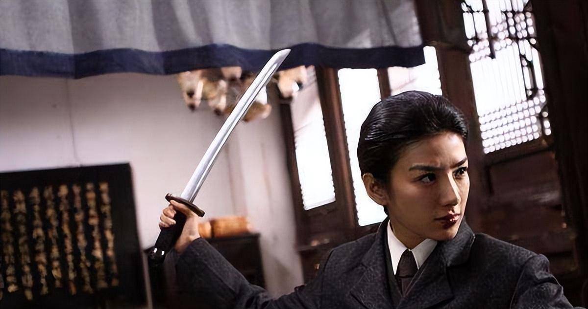 秋瑾:起义前婚姻不睦,遇害两年后丈夫去世,子女被领养双双成才_革命