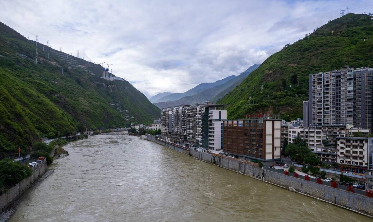 泸定县_大渡河_铁链