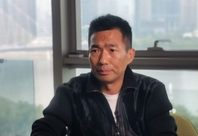 韩后创始人王国安: 因一张1500万欠条, 背15亿债务