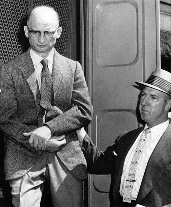 美国中央情报局(cia)的几桩趣事_克格勃_特工_间谍