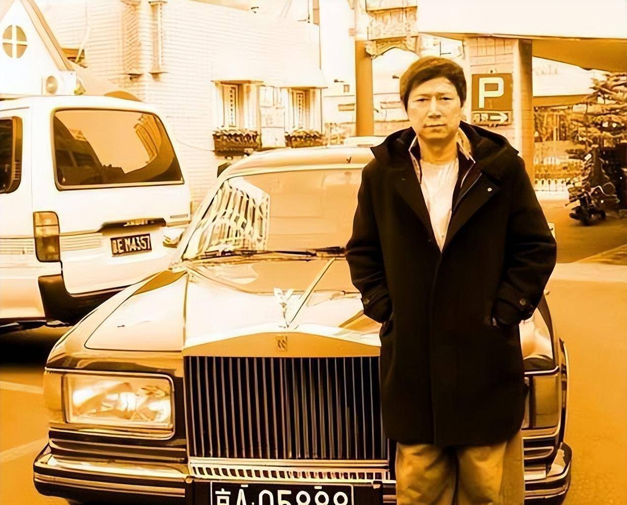 "中国软饭王"李春平:照顾美国老太太10年,继承其268亿遗产!