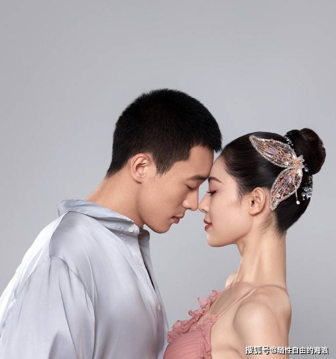 今日明星最新动态:易烊千玺杨紫,赵露思贾玲,龚俊张艺兴,虞书欣杨超越