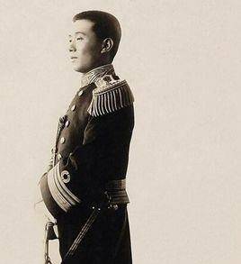 花国大总统富老六美人计,拖住毕军长 杜月笙:原来也是好色之人_毕庶