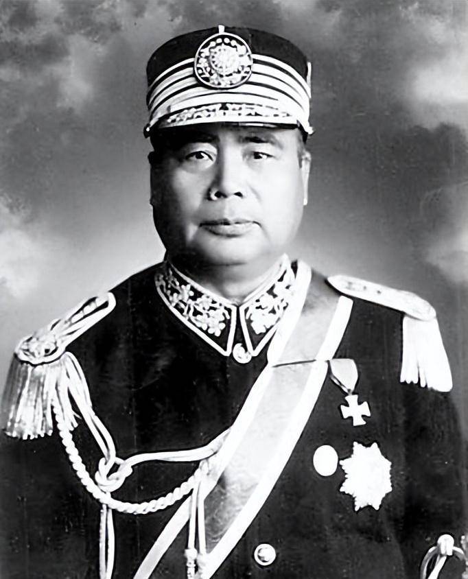 冯玉祥冯玉祥剿灭天门会1927年秋,冯玉祥主政河南,派参谋刘文彦赴