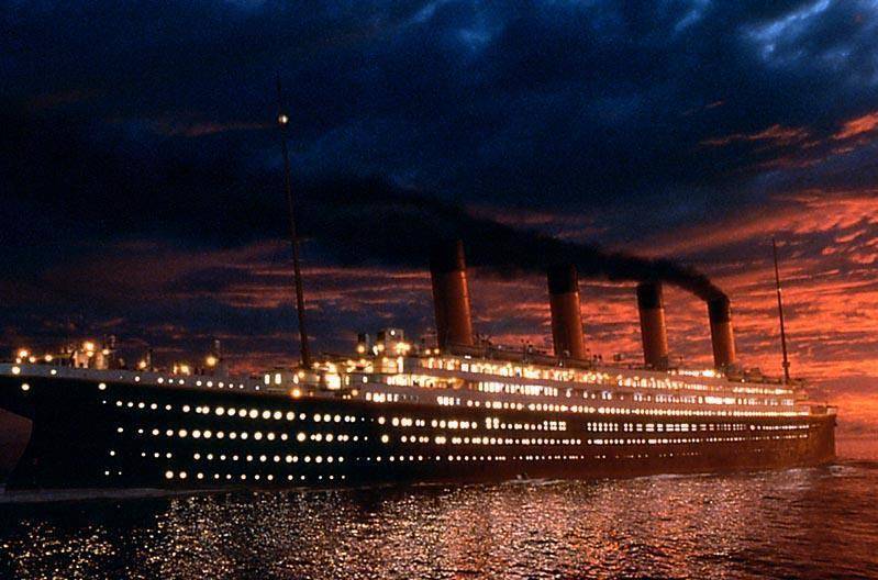 泰坦尼克号事件:因船长的一句话,致使近千人不幸遇难_乘客_因为_轮船