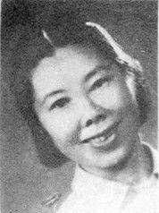 不及,甚至有人遇到她时,对她吐口水,她曾经的闺蜜蓝兰在路上遇到她