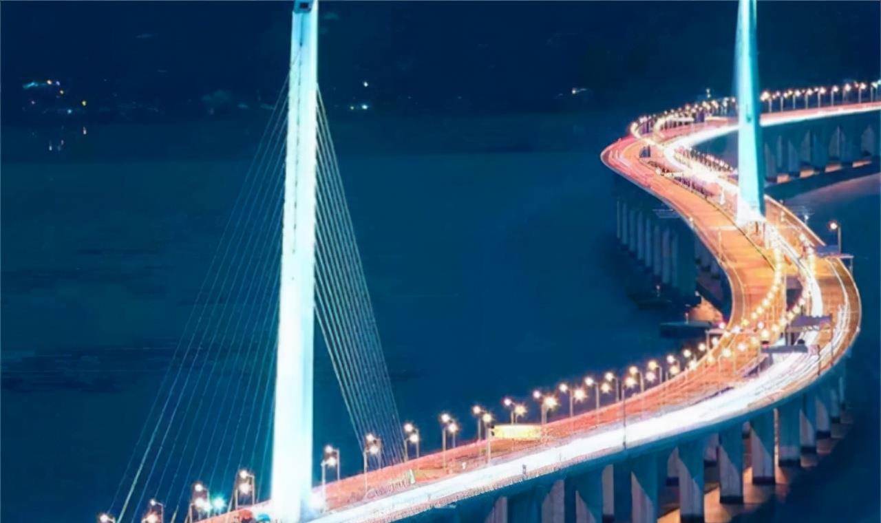 2019年,深圳湾大桥通车未满15年,钢缆为何出现断裂?