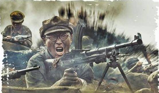 我守军战士子弹打完了,手榴弹扔完了,赵博生就指挥战士们用石块猛砸