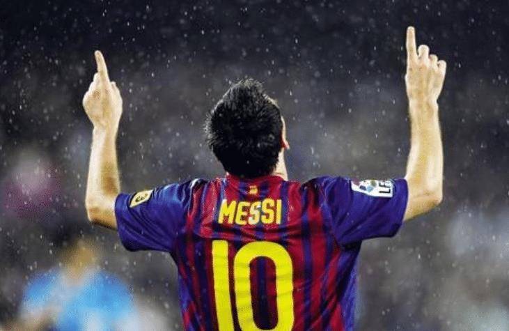 从小在巴萨长大的梅西,为何自愿降薪50%,最终仍然与巴萨无缘?