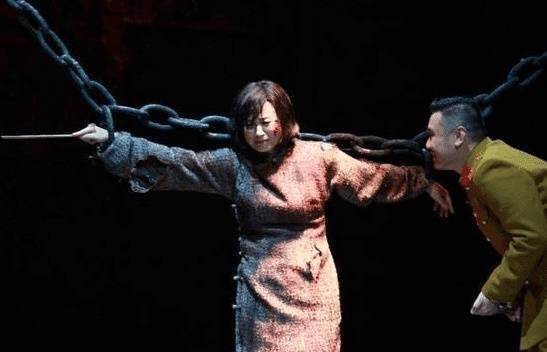 四川一妇女苦寻妹妹28年,收到一封信才知:妹妹李坤