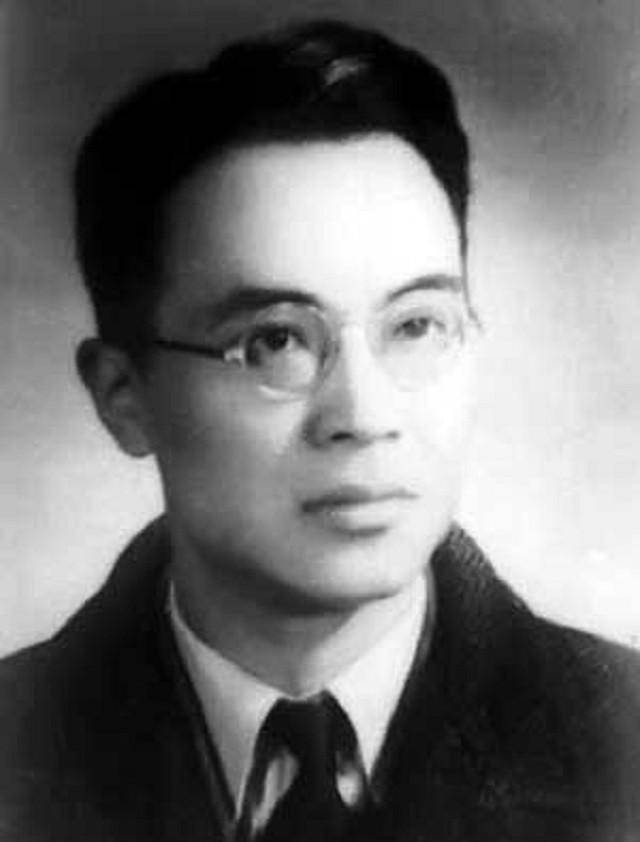 傅雷的遗憾:棍棒教育,儿子成才后入英国籍,晚年与妻子含恨自尽_傅聪