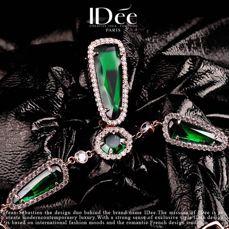 清新明艳,高雅从容——法国idee绿水晶项链轻奢小众设计宴会饰品