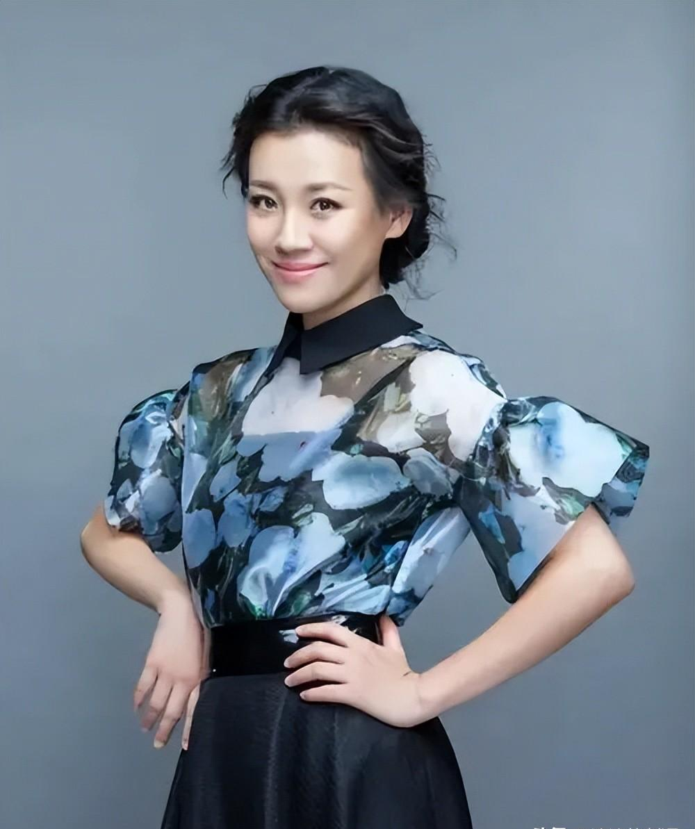 表面是清纯玉女实则情史混乱的女明星她们可不是什么白月光