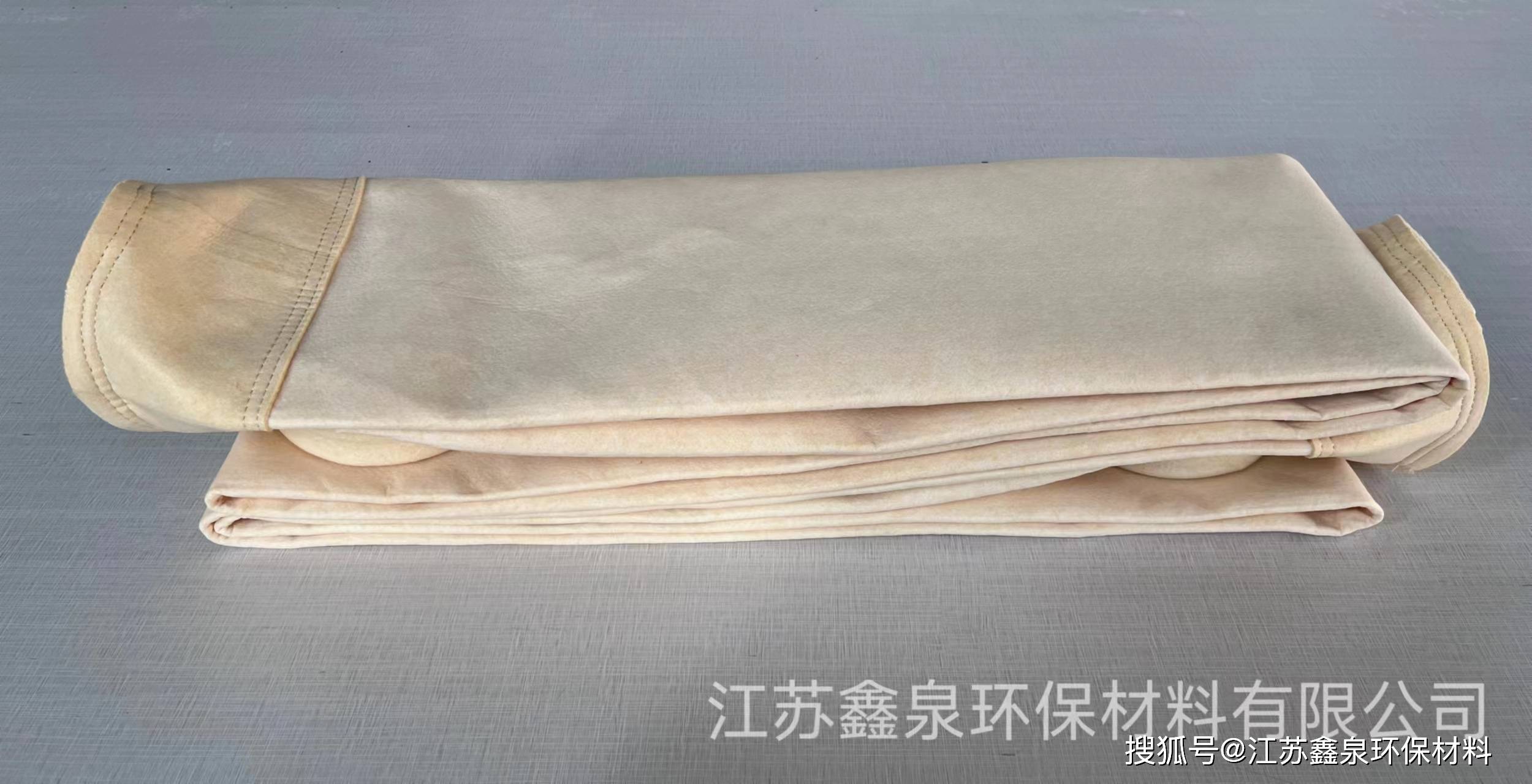 一般来说,涤纶滤袋的型号和规格包括尺寸,材质,厚度等多个方面.