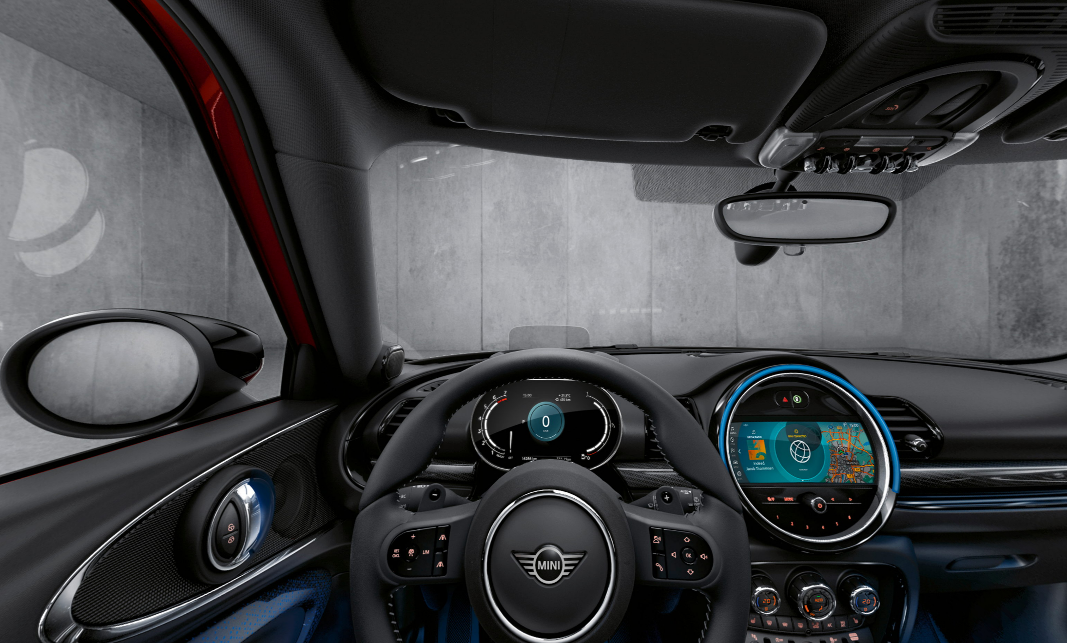 内饰方面,mini clubman同样不遗余力地展现了其豪华与科技感.