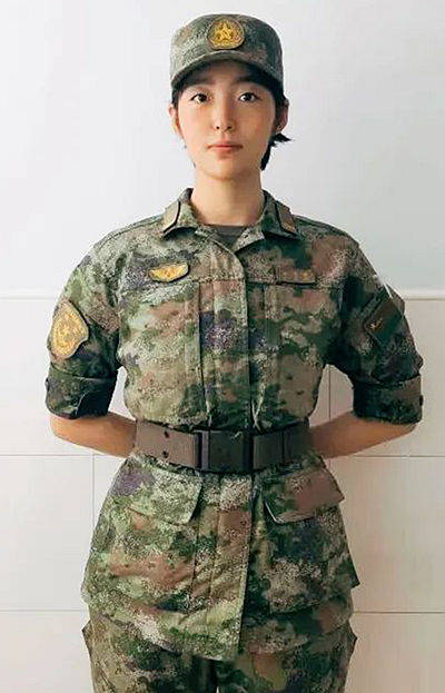 原创我军21式作训服用于作战训练战备等任务时着装符合实战要求