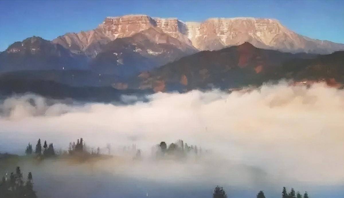 原创四川瓦屋山迷魂凼明令禁止游客出入