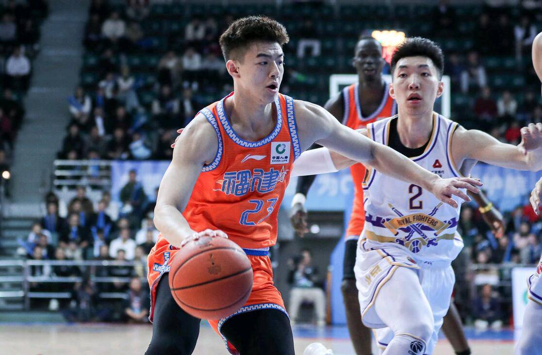 原创命中率100砍下生涯第二高得分首钢弃将惊出闵鹿蕾一身冷汗