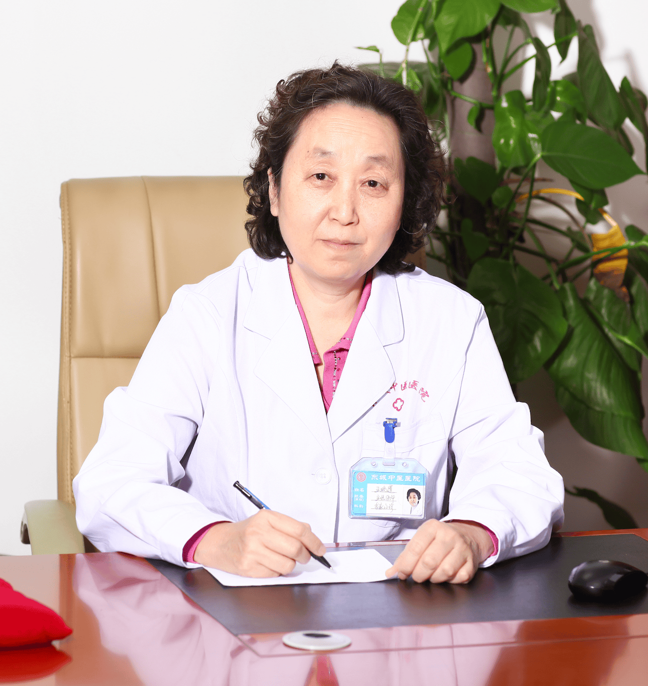 北京正中堂中医医院王晓莲主任银屑病患者如何安然入冬