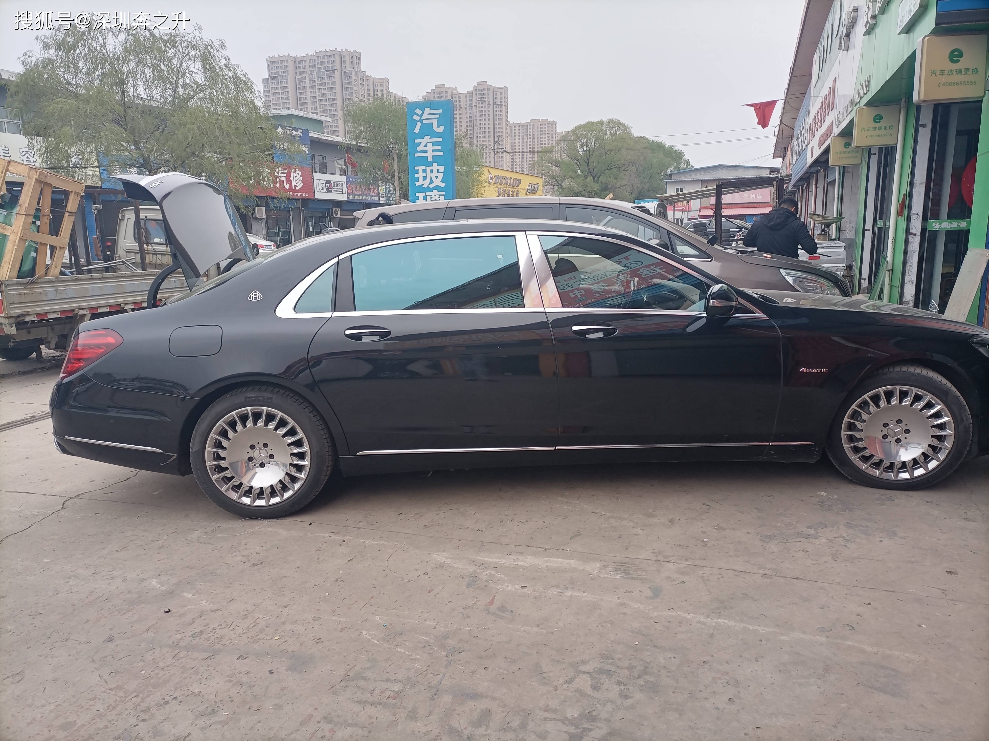 迈巴赫s450升级双层隔热隐私夹层玻璃是什么样的体验_搜狐汽车_搜狐网