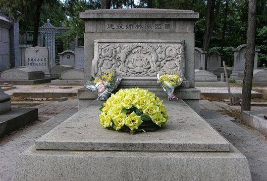 确实漂亮,徐志摩为她离婚,金岳霖为她终身不娶_梁思成_父亲_张幼仪